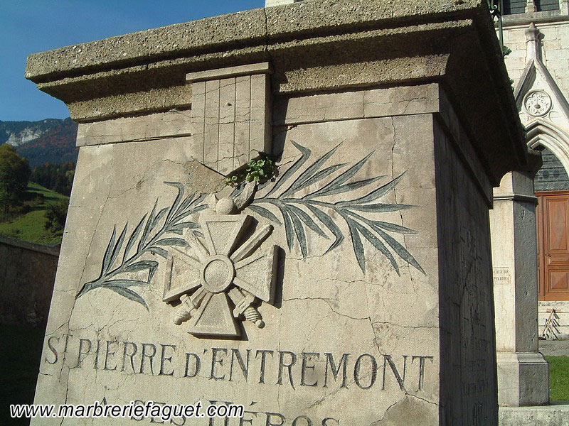 Photo 2 - monument-aux-morts-et-colombarium